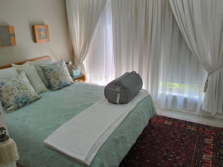 4 Bedroom Property for Sale in Hartenbos Central Western Cape